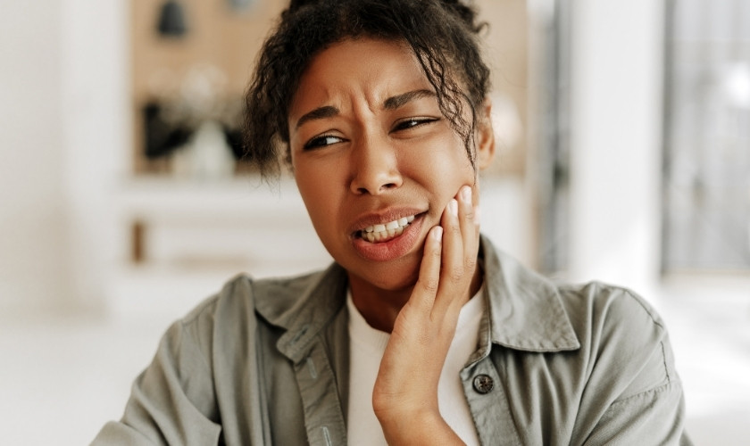 Symptoms of Jaw Infection After Root Canal