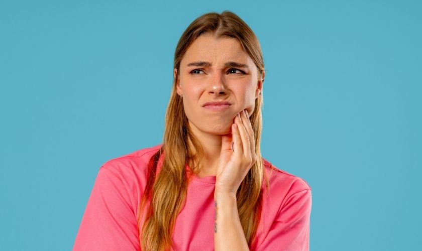 Chipped Tooth vs. Broken Tooth: Know the Difference